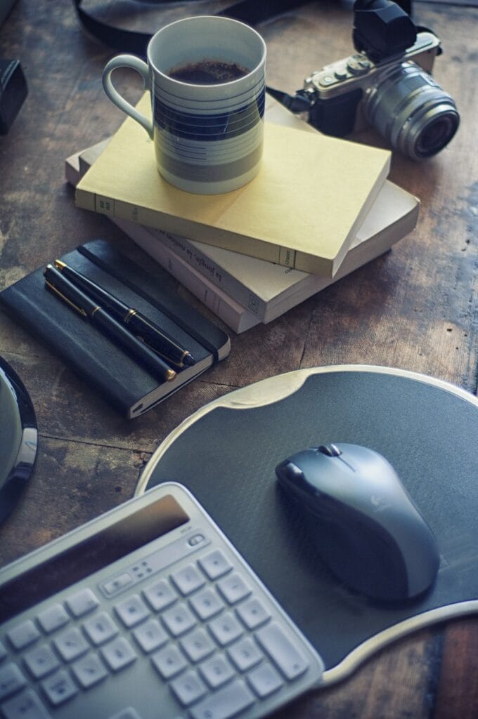 coffee, coffee cup, pen